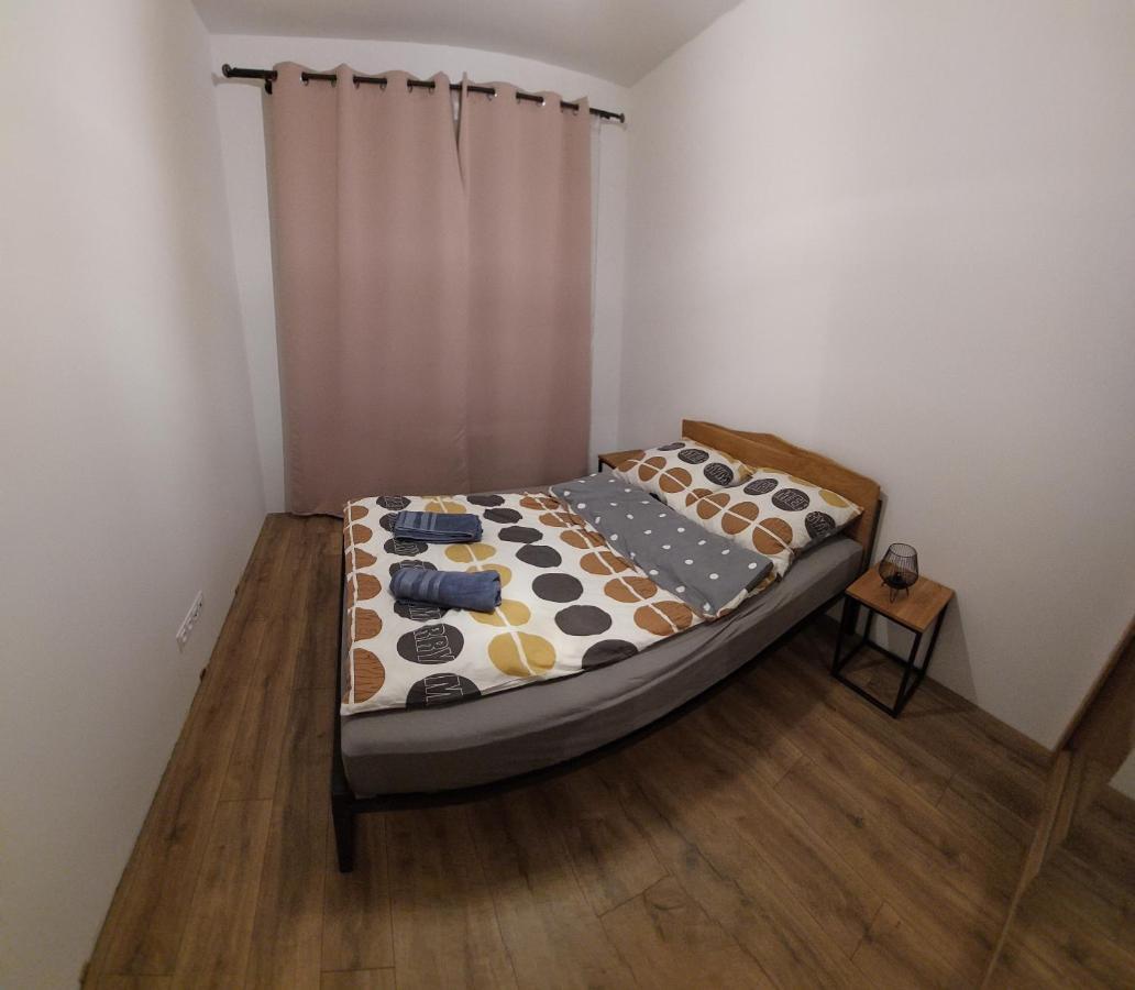 Buko Apartamenty อูเนียยูฟ ภายนอก รูปภาพ